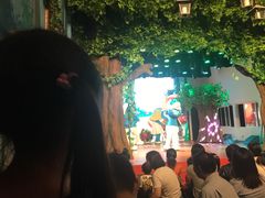 -蓝精灵乐园·世茂精灵之城主题乐园