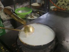 -清真老马家国华牛奶鸡蛋醪糟(正宁路店)