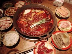 -四小区火锅·巷子里的重庆火锅(花照壁店)