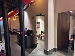 -酱小七老火锅(横店康庄店)