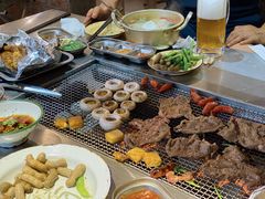 -马路牙子烧烤音乐酒馆(望京店)