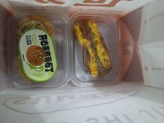 -读酥世家(松江新城地铁站店)