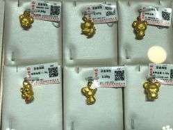 -菜百首饰店(东方新天地店)