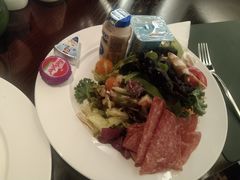 -云庭咖啡厅· 中航泊悦酒店(虹桥T2店)