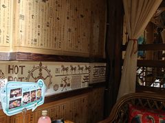 -老牌坊云南鱼豆花火锅(嵩山店)