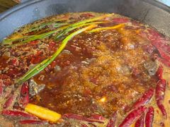 -黄潇洒老火锅(九眼桥宏济巷店)