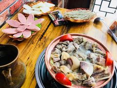 -阿婆情腊排骨火锅(金虹路店)