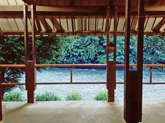 -乌鲁淡布隆国家公园