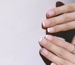 -EAST日式美甲美睫沙龙