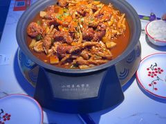 -徐记小怪兽肉蟹煲店(哈西万达金街店)