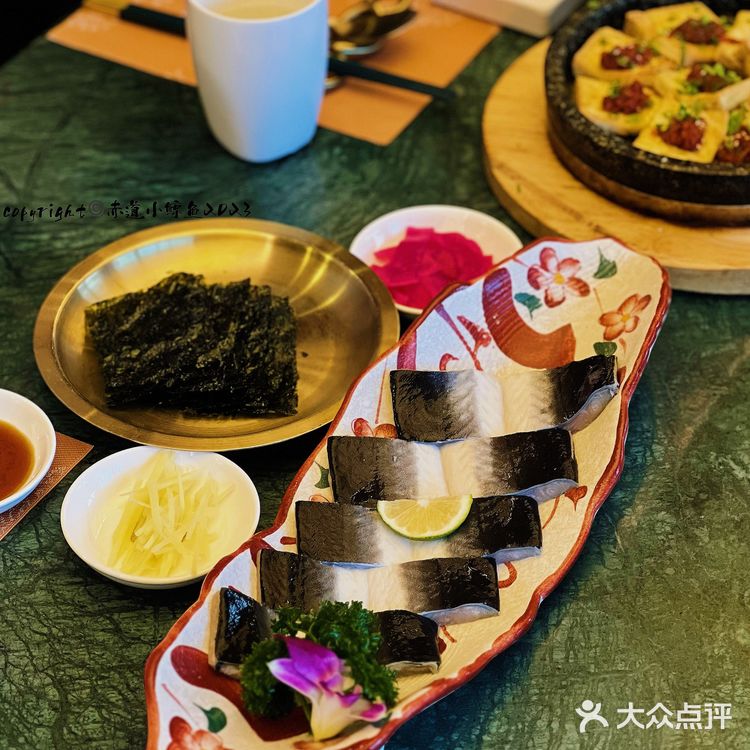 赤道小鲸鱼|朝鲜美食·美女·美景平壤民达来餐厅