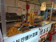 -百联临沂购物中心(临沂路店)