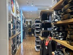 -优衣库(深圳万象天地旗舰店)