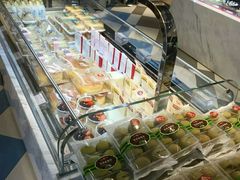 自助取餐区-85度C(南京中山南店)
