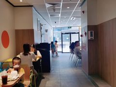 大堂-麦当劳(萝岗敏捷广场店)