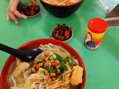 -明记砂煲美食(人民北路四十号大院店)