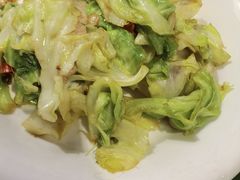 干椒手撕包菜-滇越乘象云南餐厅(豆各庄店)