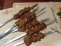 -东大桥小国抻面烧烤(长通路店)