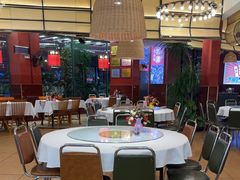 -刘姐啤酒鱼民族演艺餐厅(西街总店)