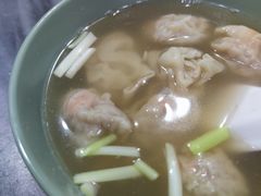 蟹子鲜虾净做云吞-兴兴旺·冬瓜盅·啫啫煲(西华路店)