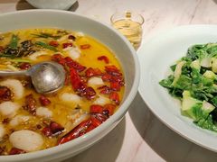 -荷花亭·湖北融合菜(中商广场店)