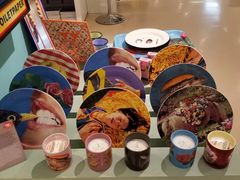 -文艺复兴百货(米兰大教堂广场店)