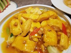 -闫府私房菜·老字号(恒隆店)