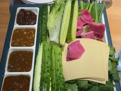 -咱屯子铁锅炖直营店(保利店)