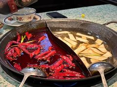 -鸿姐老火锅(疁城新天地店)