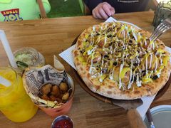-Dragon Pizza•圆脸龙披萨·牛排餐厅