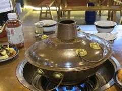 -岳记兴隆·青城腊排铜火锅(融创店)