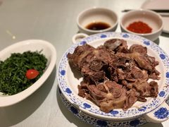 手抓羊脖-宁夏国强手抓羊肉·清真菜(未央路凤三店)