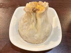 咸蛋黄烧卖-大龙汤包