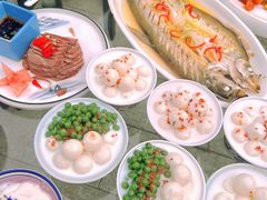 -七的湖·晚芳亭·阳澄湖农家菜·大闸蟹(莲花岛店)