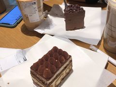 -星巴克臻选(济南恒隆店)