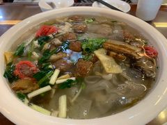 拼三鲜-二楼餐厅