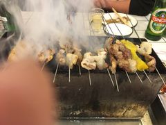 -喜悦小串丹东小黄牛海鲜烧烤大排档(民主广场店)