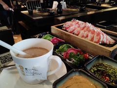 -湊湊火锅·茶憩(新中关购物中心店)