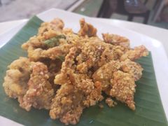 -大树下海鲜饭店