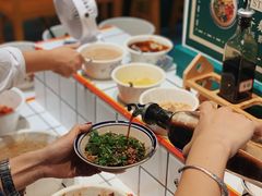 -有拈头成都市井火锅(稠州西路店)