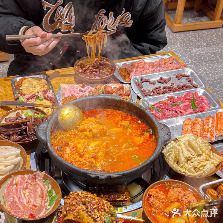 跟着密子君吃，这个折耳根千层我可以吹一年 