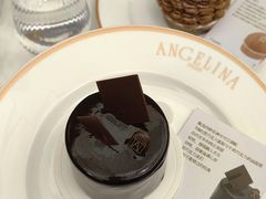 -Angelina安吉丽娜(恒隆广场店)