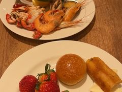 -怡咖啡海鲜自助餐厅(浦东香格里拉店)