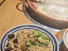 -洱火云南酸菜牛肉火锅(石景山当代商城店)