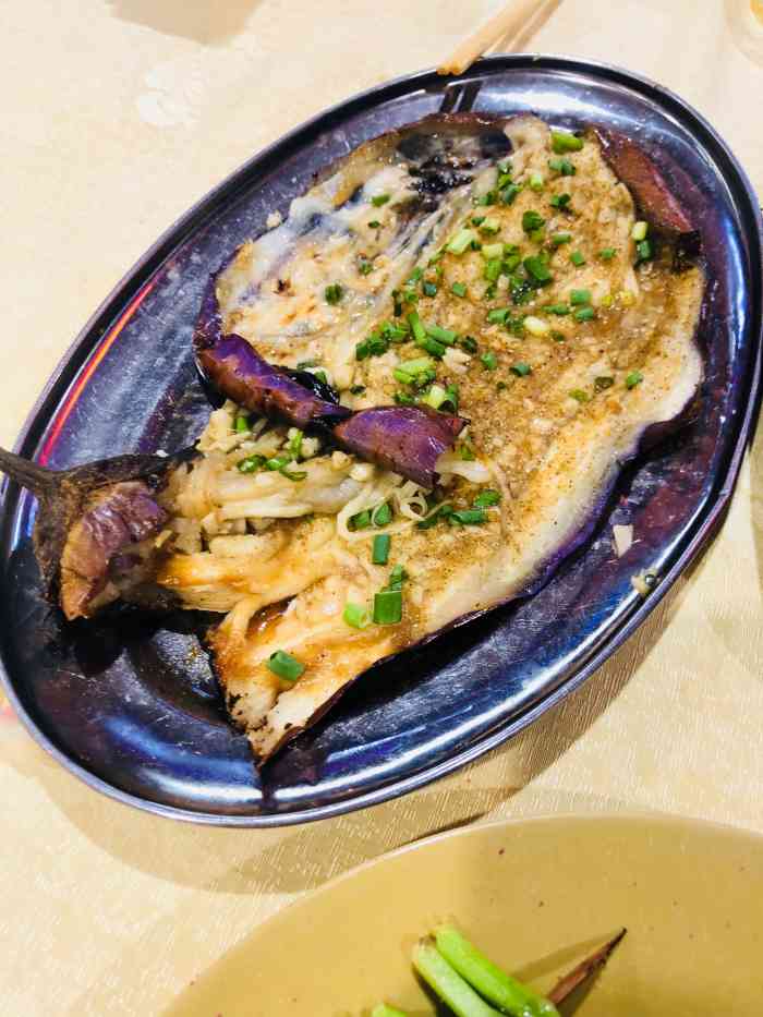 彩姐烧烤-"妹妹从长沙来,说心心念念广州的生蚝,于是.