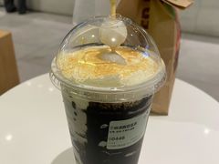 -喜茶(杭州滨江宝龙店)