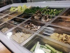 自助取餐区-拿渡·水煮鱼麻辣香锅(王府井奥莱·香江小镇店)