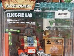 -泡泡玛特POPMART(上海环球港店)