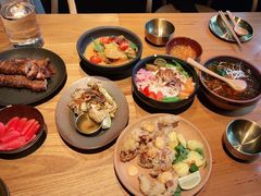 -SHAN山(前滩太古里店)