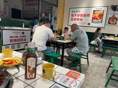 -晓彭肥肠鸡·泡椒鸡火锅(水木天地店)
